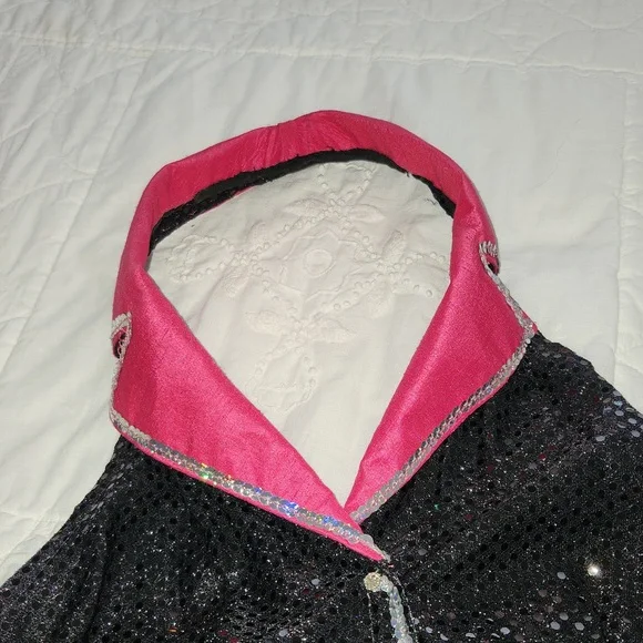 Stunning, 3 piece Glitzy dance costume - Picture 5 of 9